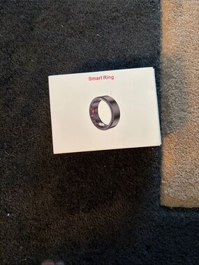 Smart Ring silver new in box size 9